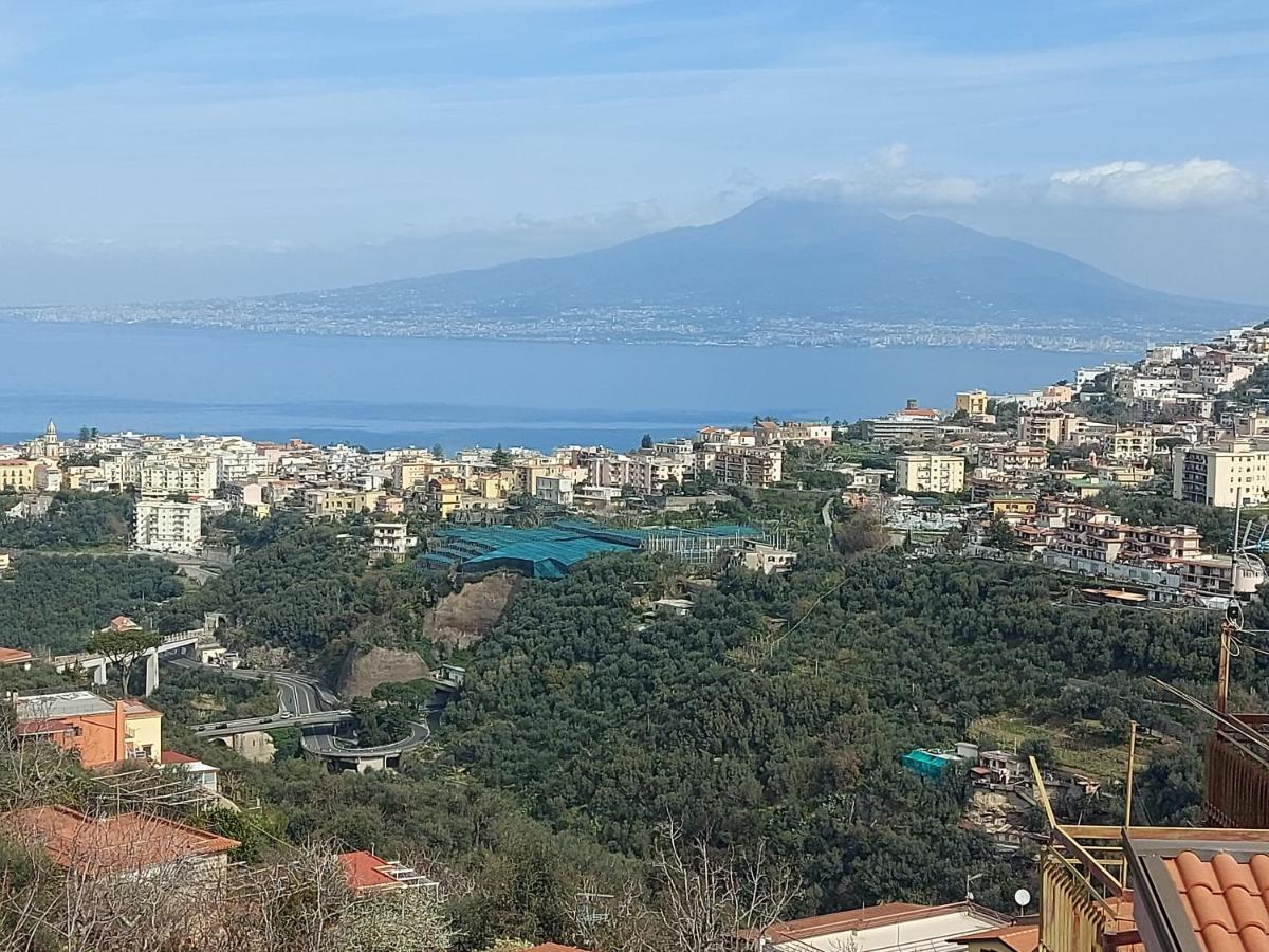 Margherita House Sorrento Vico Equense Bagian luar foto